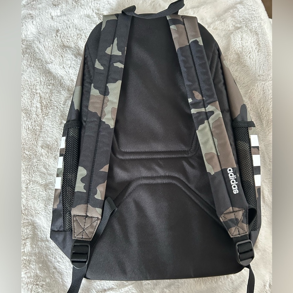 Adidas Backpack - Picture 3 of 4